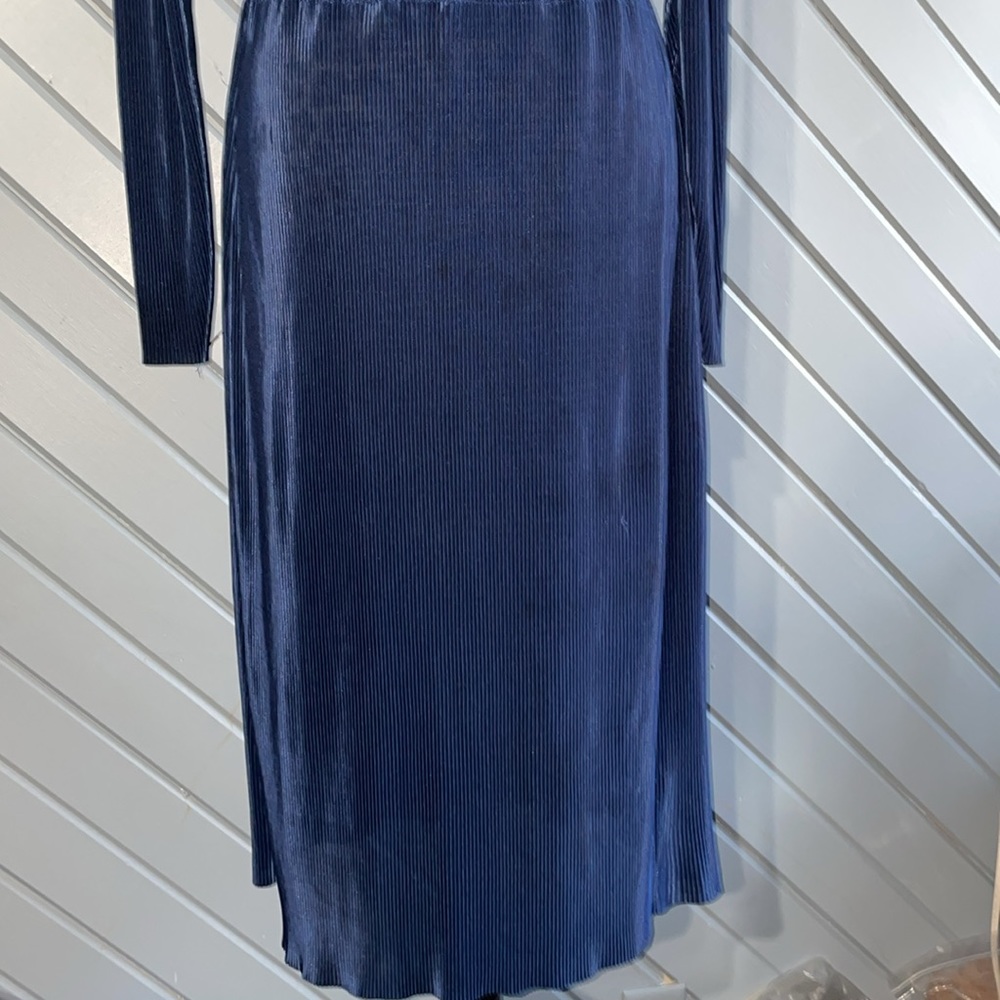 Zara gathered waist pleated navy light weight semi sheer long sleeve midi dress - Picture 6 of 13